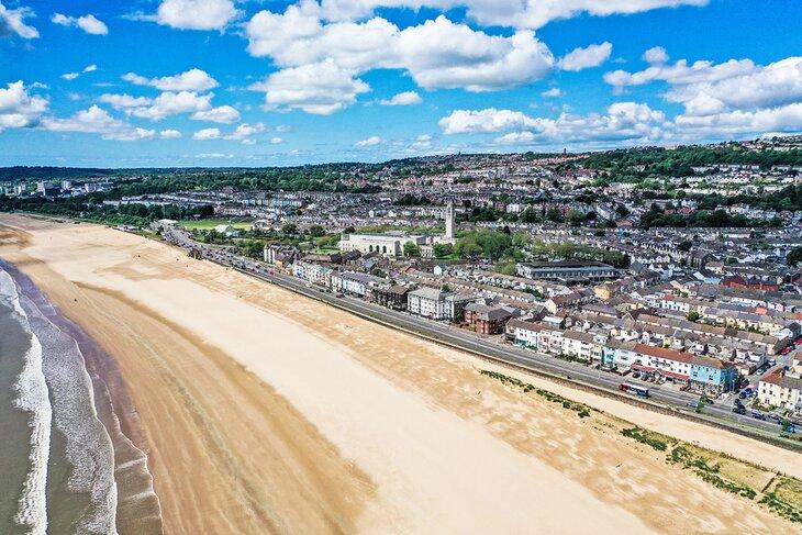 Vue aérienne de Swansea Beach