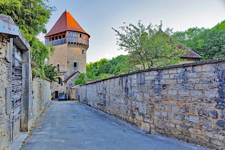 Tour de la Sergenterie en Poligny