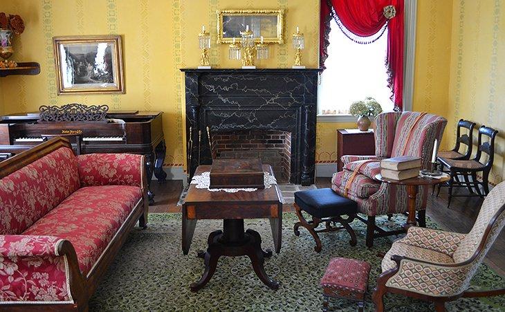 À l'intérieur du musée Wylie House