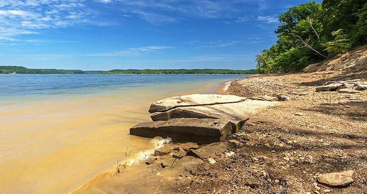 Lac Monroe