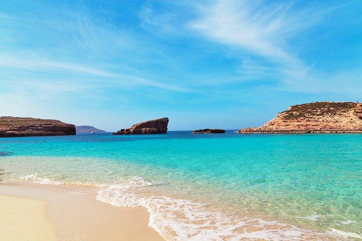 La Laguna Azul en la isla de Comino