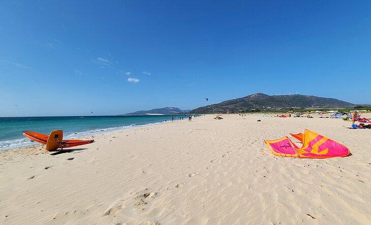 Cometas en la playa de Playa de Los Lances North