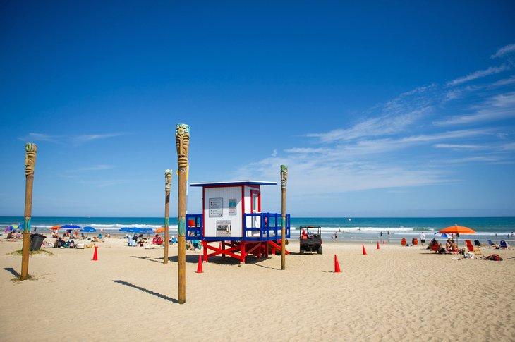 Torre de salvavidas en Cocoa Beach