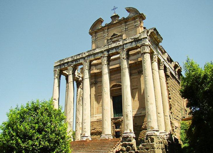 Temple d'Antonin le Pieux