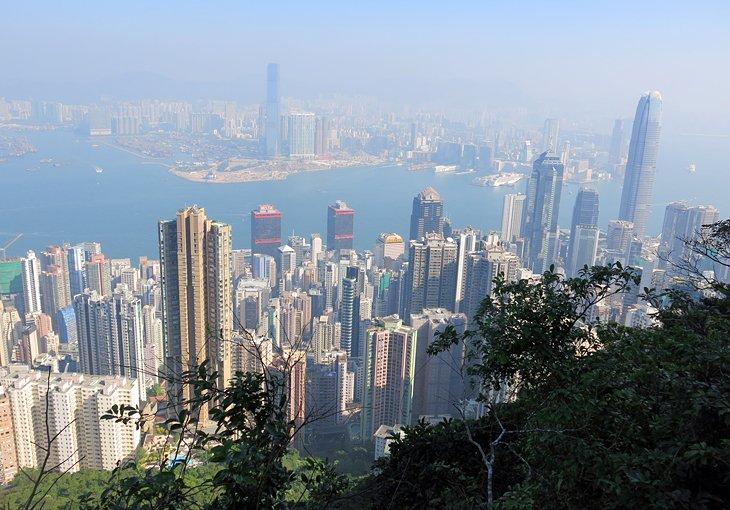 Vue sur Hong Kong depuis le sentier du Pic