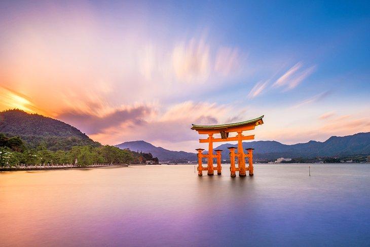 Itsukushima-Schrein, Miyajima-Schrein-Insel