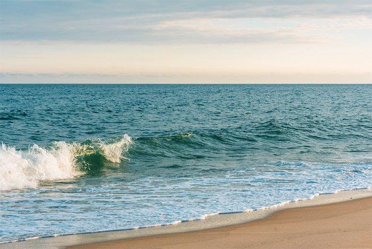 Olas rompientes en Hither Hills State Park
