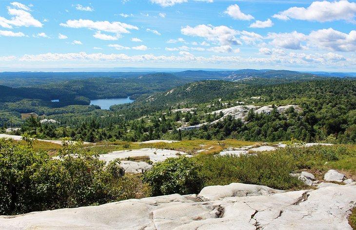 Vue depuis le sommet du sentier de randonnée Silver Peak