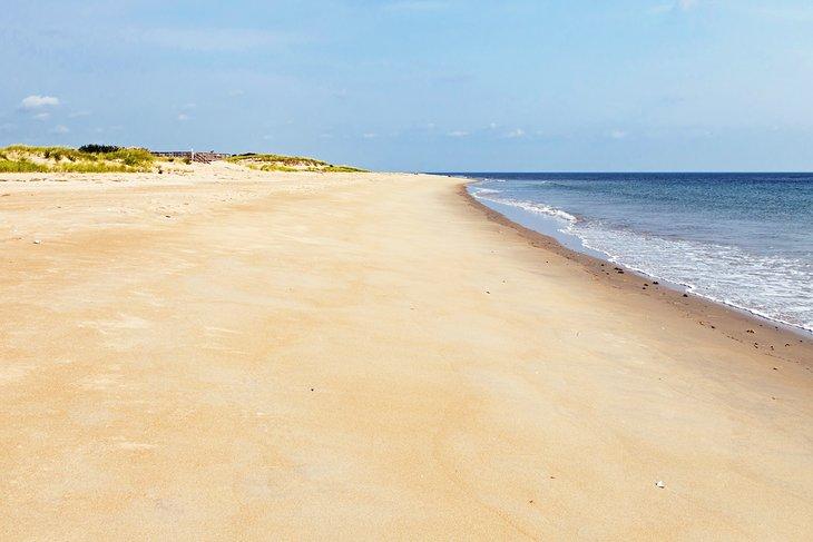 La playa en la Reserva Nacional de Vida Silvestre Parker River en Plum Island en Newburyport