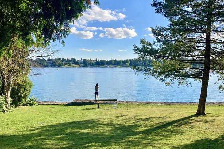 Pesca en Thayer Park, Skaneateles, NY