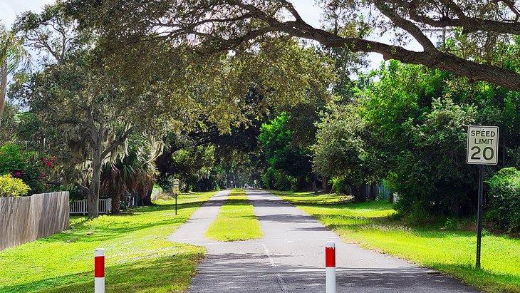 Le Pinellas Trail