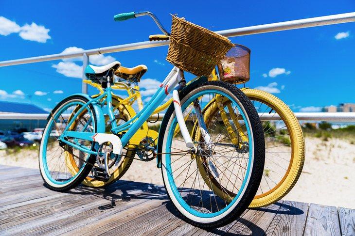 Bicicletas en el paseo marítimo de Ocean City