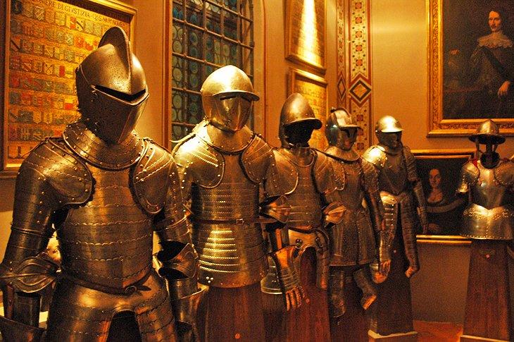 Armure antique au musée Stibbert