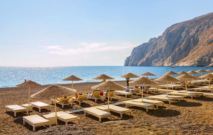 Playa Kamari en Santorini