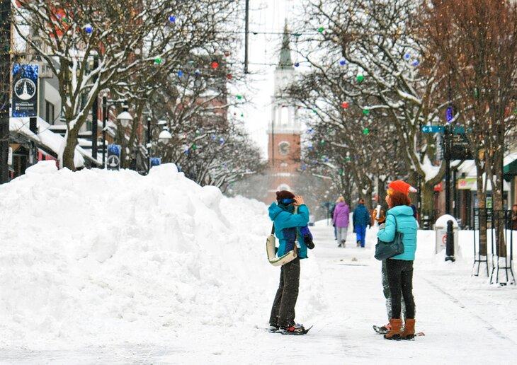Después de una tormenta de nieve en Church Street, Burlington