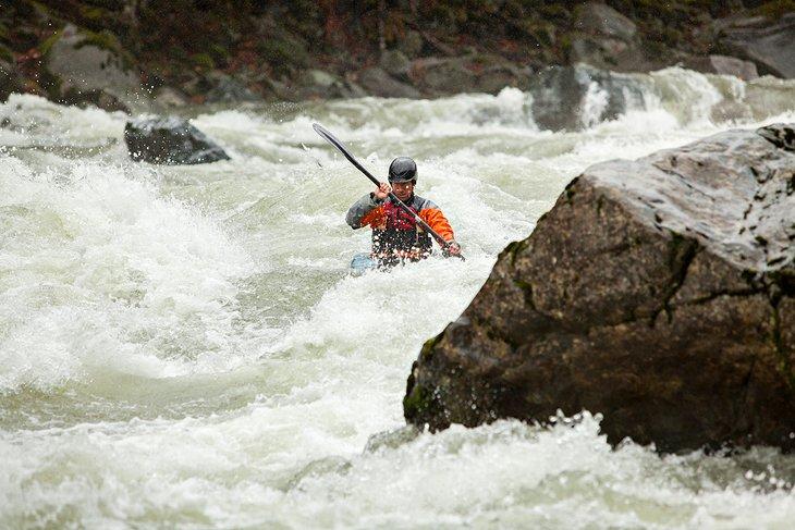 Kayak en el río Skykomish