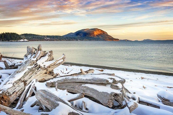 Neige fraîche dans les îles San Juan
