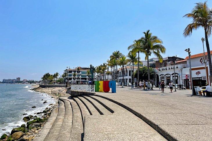 Malecón de Puerto Vallarta
