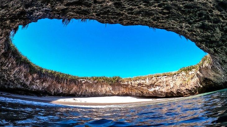 Playa oculta, Islas Marietas