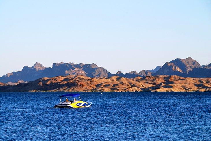 Navegando en Lago Havasu
