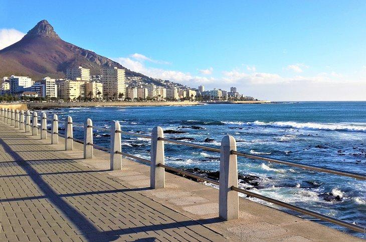 Paseo en la playa de Mouille Point