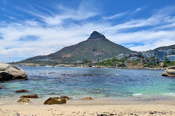 Vista de Lion's Head desde Beta Beach