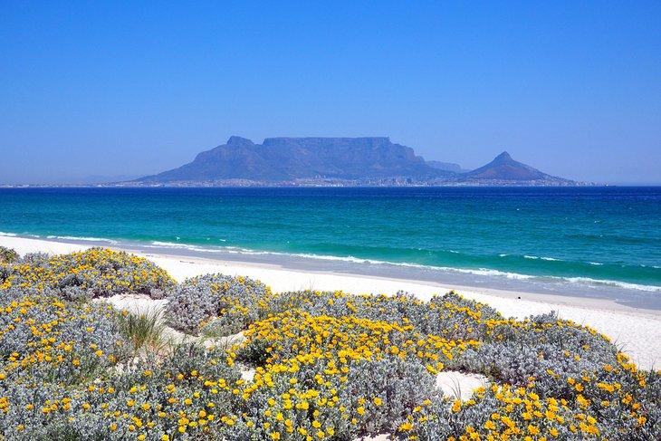 Vista de Table Mountain desde Blouberg Beach