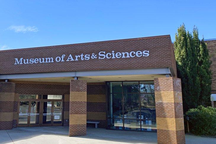 Museo de Artes y Ciencias (MAS)