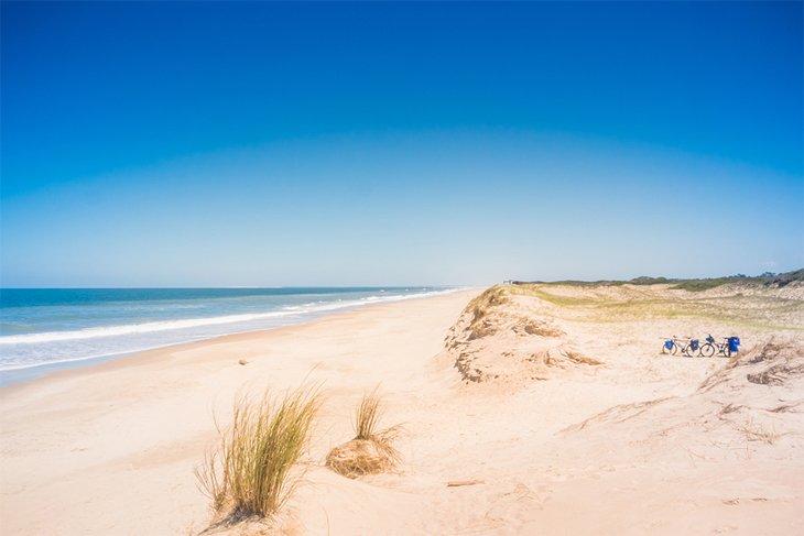 Playa La Esmeralda