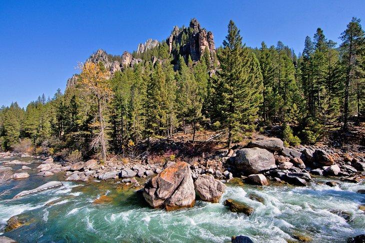 Cascadas en el Río Gallatin