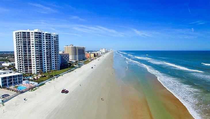 Vista aérea de Daytona Beach