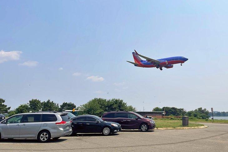 Avion au parc Gravelly Point | Photo Copyright: Meagan Drillinger