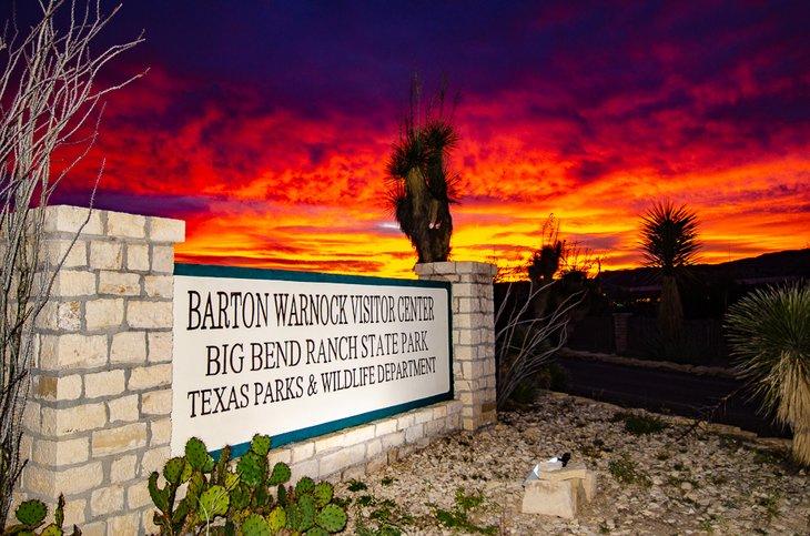 Amanecer en el Centro de Visitantes Barton Warnock