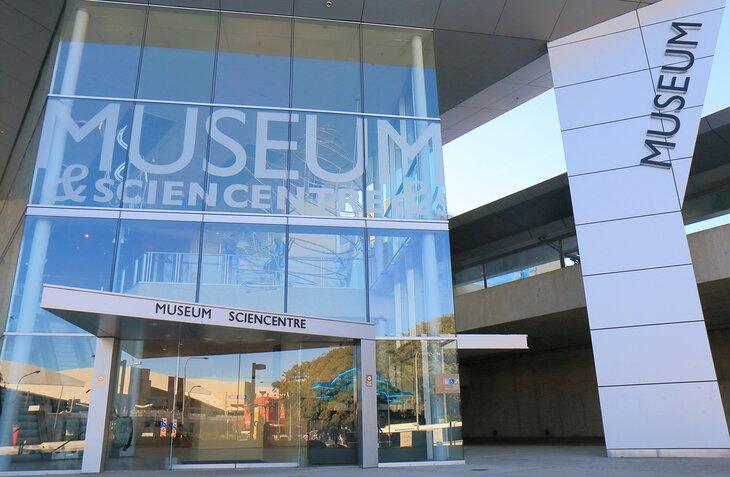 Entrada al ScienCenter