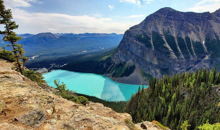Vista del Lago Louise desde el Big Beehive