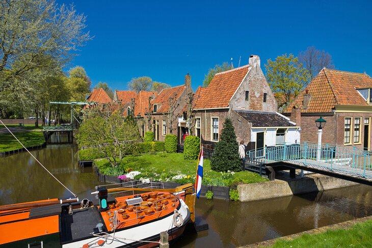 Maisons dans le village du Musée Zuiderzee