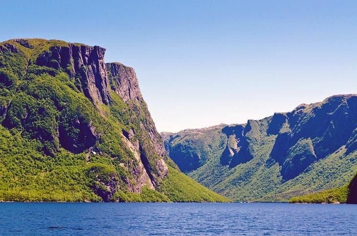 Fjord Western Brook Pond en el Parque Nacional Gros Morne