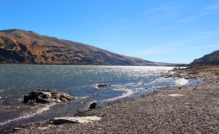Una parada a lo largo del Historic Columbia River Highway Scenic Byway