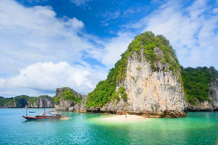 Playa pristine en Cát Bà
