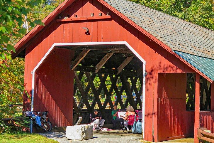 Puente Cubierto Creamery