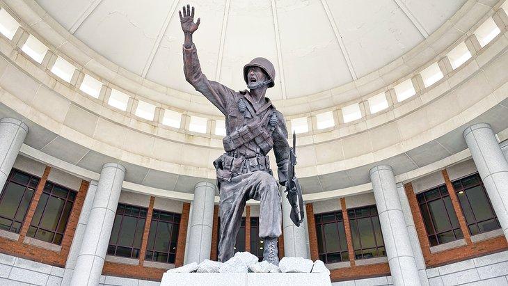 Estatua en el Museo Nacional de Infantería y Centro del Soldado