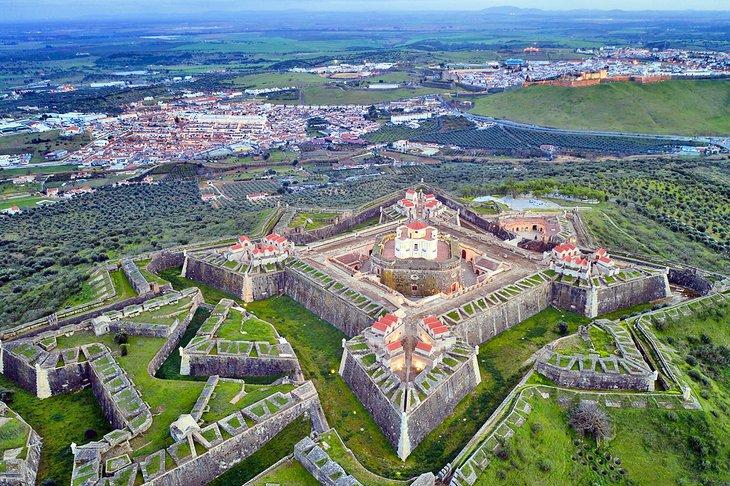 Vista aérea de la fortaleza en forma de estrella en Elvas