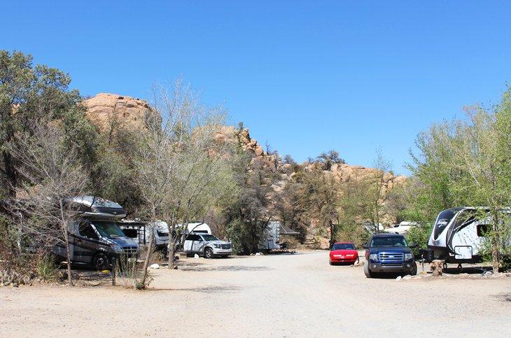 Camping Point of Rocks RV