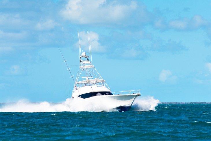 Barco de pesca frente a Key Largo