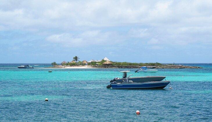 Scilly Cay | therealaxalady / foto modificada