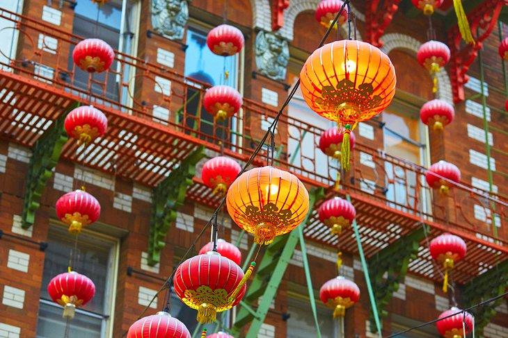 Faroles rojos en Chinatown