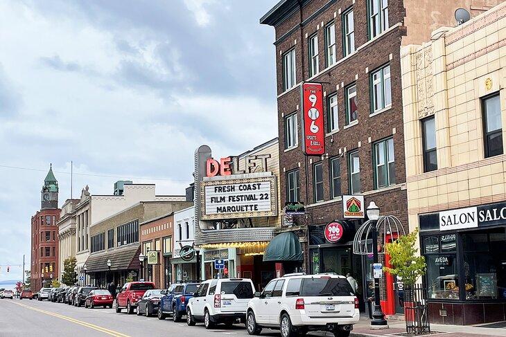Centre-ville de Marquette | Photo Copyright: Meagan Drillinger