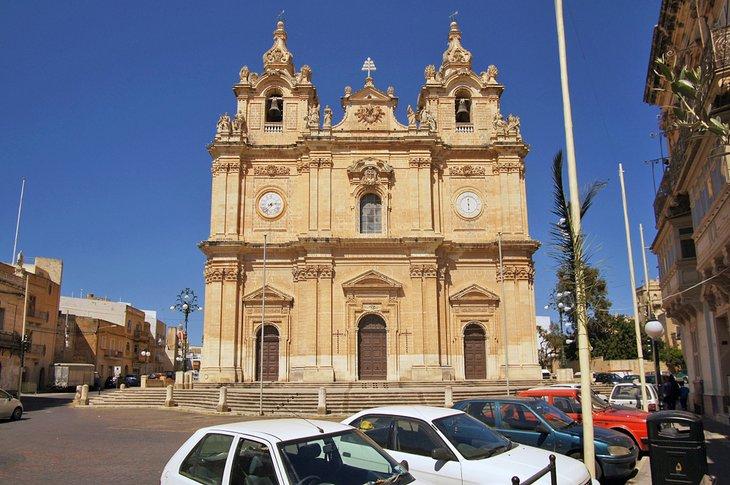 Iglesia Parroquial de Santa Helena en Birkirkara