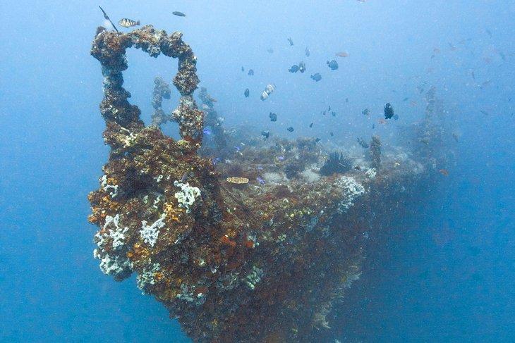 HMAS Brisbane