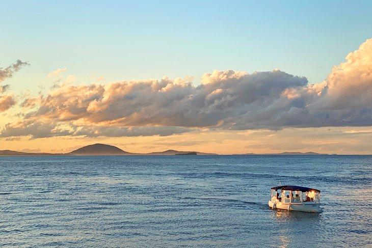 Crucero al atardecer frente a Mooloolaba